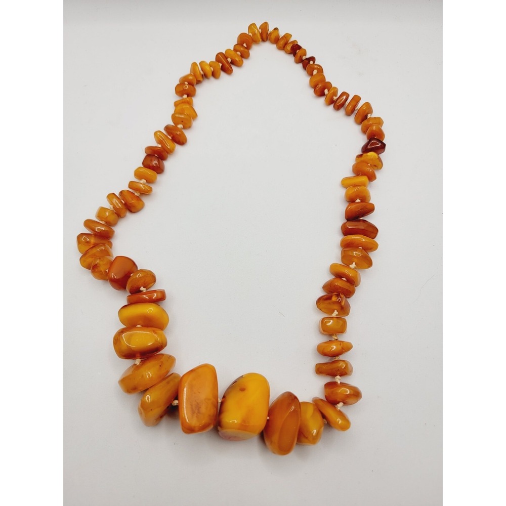 Antique Vtg Large Butterscotch Amber Hand-knotted Graduated Beaded necklace 102g